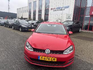 skadebil auto Volkswagen Golf 1.2 TSI Business Edition Connected 2016/4