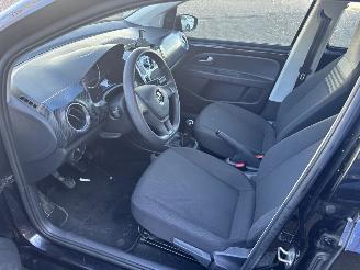 Volkswagen Up! 1.0 UP picture 9