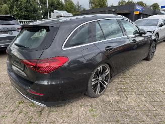 Coche accidentado Mercedes C-klasse 300 e Plug-in Hybride T-Model 2023/11