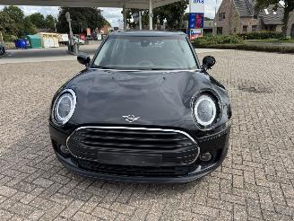 krockskadad bil auto Mini Clubman Cooper 1.5 -100 Kw Automaat 2023/8