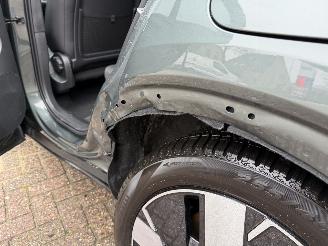 Volvo EX40 Extended Range 180 Kw picture 17