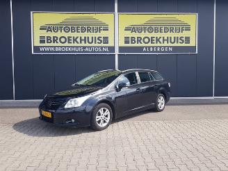  Toyota Avensis 1.8 VVTi Dynamic 2010/1