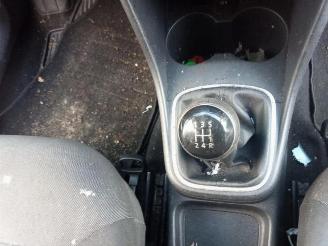 Volkswagen Polo Polo V (6R), Hatchback, 2009 / 2017 1.0 12V BlueMotion Technology picture 12