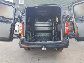 Opel Vivaro 2.0 BlueHDi 180 S&S L3 picture 14