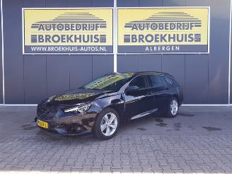 krockskadad bil auto Opel Insignia Sports Tourer 1.5 Turbo EcoTec Business Executive 2017/6