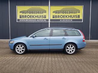 Volvo V-50 2.4 Momentum picture 2