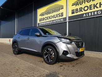 Peugeot e-2008 EV Allure Pack 50 kWh picture 6