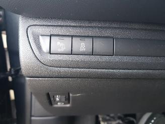 Peugeot 208 1.2 PureTech Blue Lion picture 26