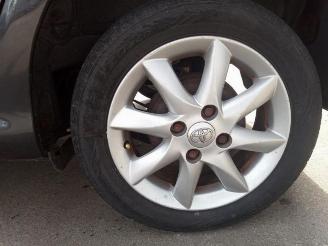 Toyota Aygo Aygo (B10), Hatchback, 2005 / 2014 1.0 12V VVT-i picture 14