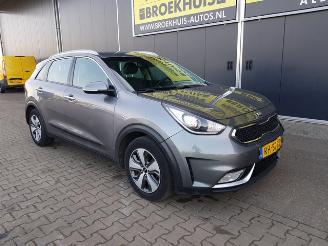 Kia Niro 1.6 GDi Hybrid ExecutiveLine picture 6