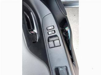 Toyota Yaris Yaris III (P13), Hatchback, 2010 / 2020 1.33 16V Dual VVT-I picture 11