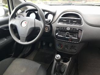 Fiat Punto Evo 0.9 TwinAir Young picture 18