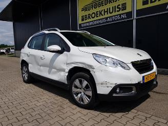 Peugeot 2008 1.2 PureTech Active picture 6
