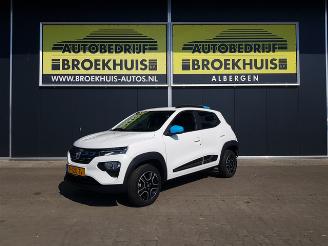 skadebil auto Dacia Spring Comfort 27 kWh 2022/6