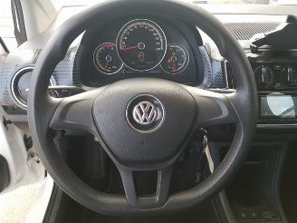 Volkswagen Up! 1.0 BMT move up! picture 16
