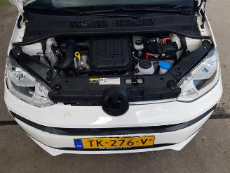 Volkswagen Up! 1.0 BMT move up! picture 11