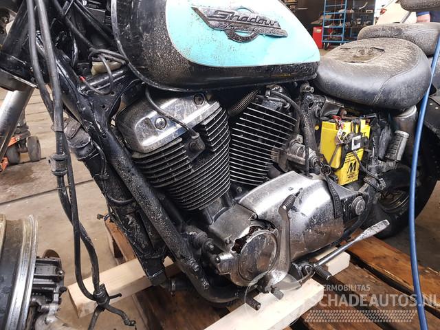 Honda  VT 1100C2 Shadow ACE