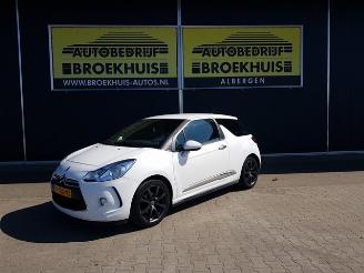 skadebil auto Citroën DS3 1.2 VTi So Chic 2014/1
