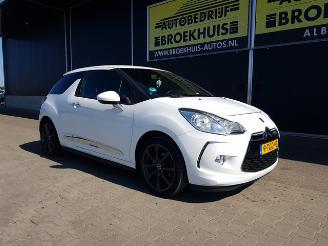 Citroën DS3 1.2 VTi So Chic picture 6