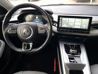 MG MG5 Standard Range Luxury 50 kWh picture 14