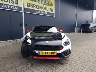 Fiat 124 1.4 MultiAir Turbo Abarth picture 3