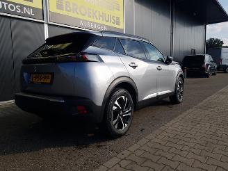 Peugeot e-2008 EV Allure Pack 50 kWh picture 8