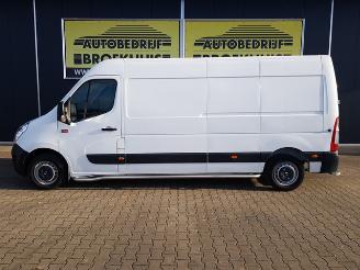 Renault Master T35 2.3 dCi L3H3 picture 2
