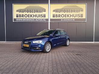 krockskadad bil motor Audi A3 Sportback 1.4 TFSI CoD Ambition Pro Line plus 2015/11