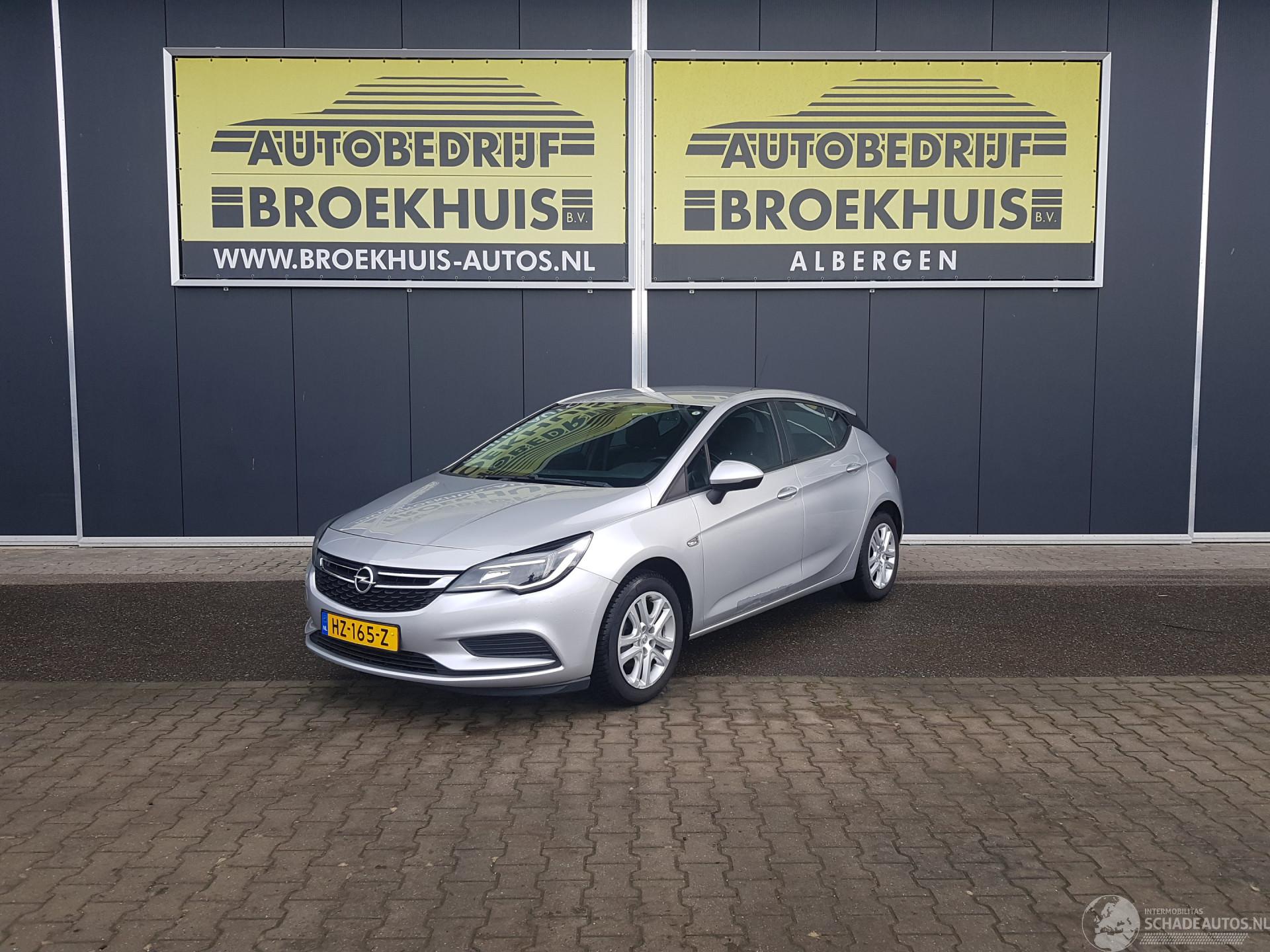 Opel Astra 1.0 Edition