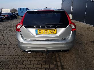 Volvo V-60 2.4 D6 AWD Plug-In Hybrid Pure Limited picture 5