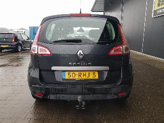 Renault Scenic 2.0 Bose Automatic picture 5