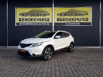 Unfallwagen Nissan Qashqai 1.2 Premier Edition 2014/4
