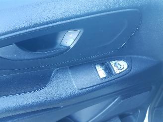 Mercedes Vito 114 CDI Lang picture 21