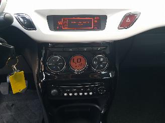 Citroën C3 1.2 VTi Collection picture 17