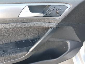 Volkswagen Golf 1.6 TDI Comfortline BlueMotion picture 25