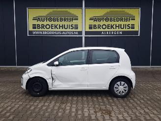 Volkswagen Up! 1.0 BMT move up! picture 2