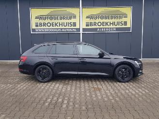 Skoda Superb Combi 1.4 TSI iV Business Edition Plus picture 4