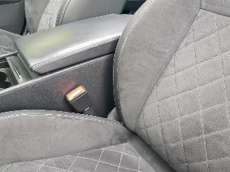 Skoda Superb Combi 1.4 TSI iV Business Edition Plus picture 32