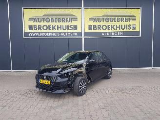 Avarii autoturisme Peugeot 208 1.2 PureTech Active Pack 2023/1
