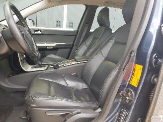 Volvo V-50 1.8 Edition II picture 10