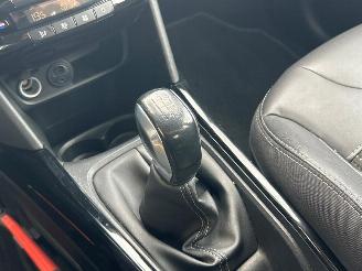 Peugeot 2008 1.2 PureTech Allure picture 22
