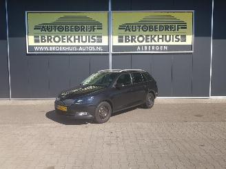 damaged passenger cars Skoda Fabia Combi 1.4 TDI Style Business 2016/9