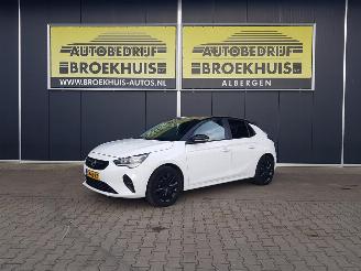 Damaged car Opel Corsa 1.2 Edition 2020/12
