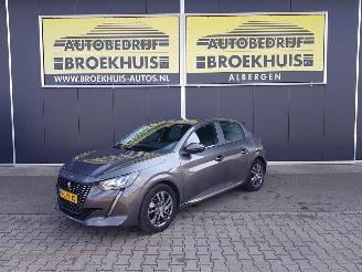 skadebil auto Peugeot 208 1.2 PureTech Active Pack 2021/11