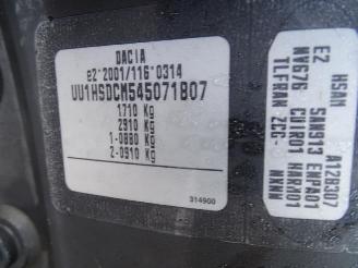 Dacia Duster 1.6 16v picture 8