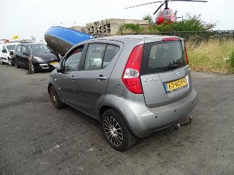 Suzuki Splash 1.0 12v picture 2
