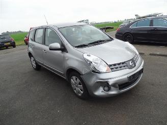 Nissan Note 1.4 16v picture 4
