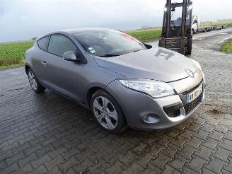 Renault Mégane Coupe 1.5 DCI picture 4