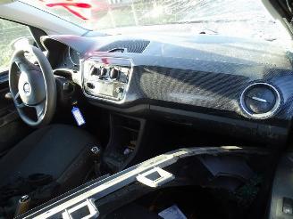Volkswagen Up! 1.0 12v picture 5