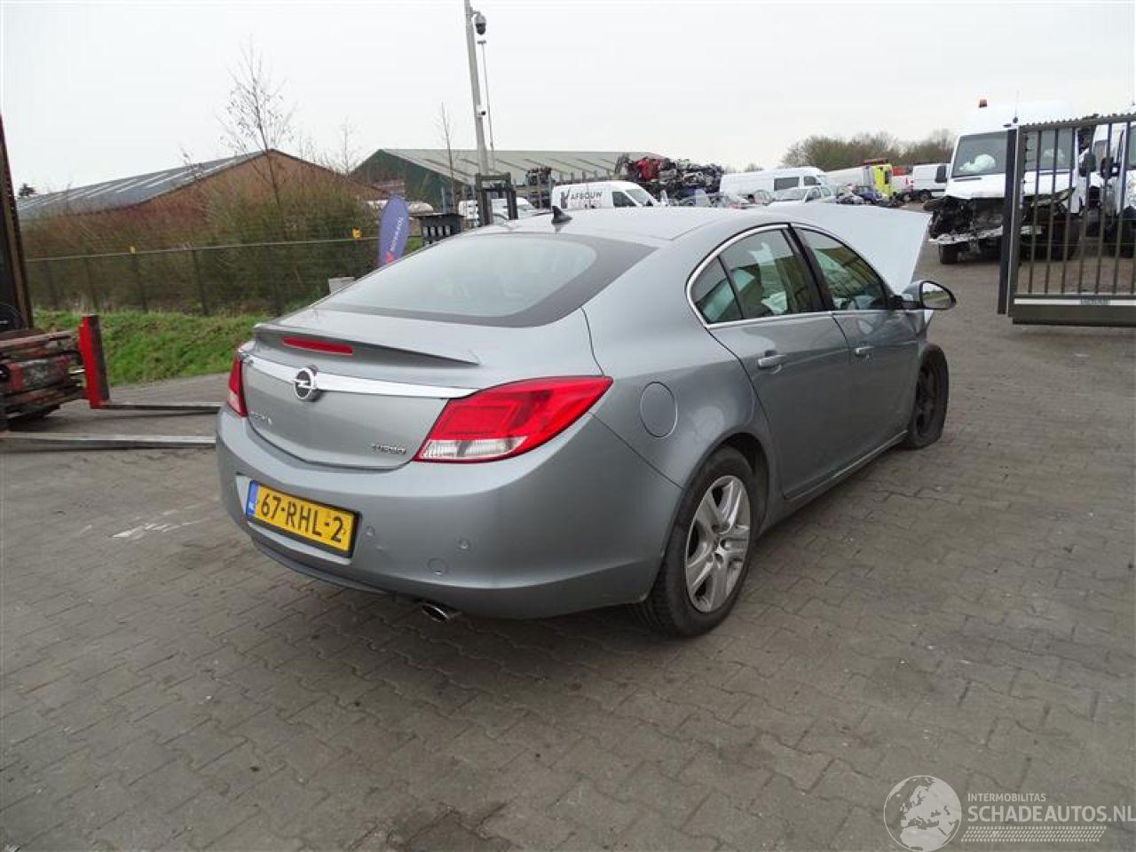 Opel Insignia 1.6 Turbo